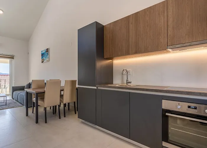Sunrise Apartment